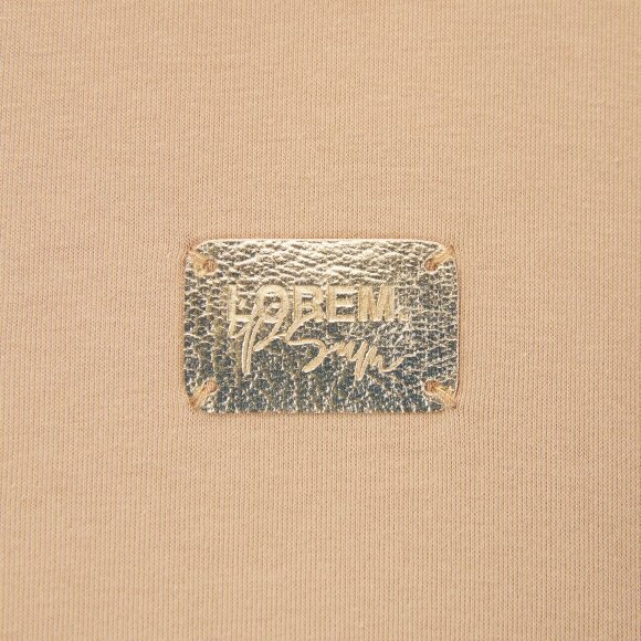 Лейбл Corolla Metal, S, золотой Лейбл Corolla Metal, S, золотой