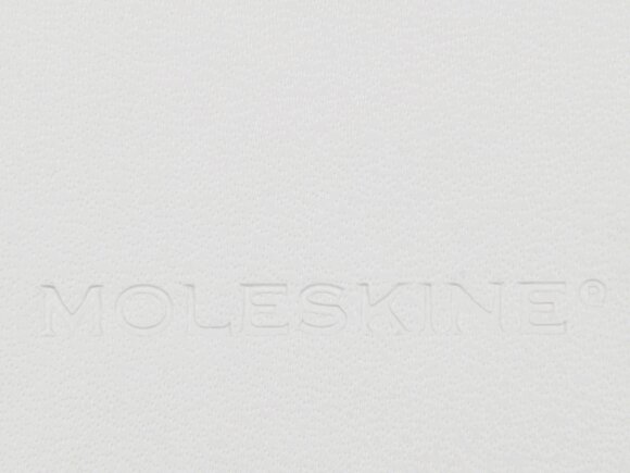 Записная книжка Moleskine Classic (в линейку) в твердой обложке, Medium (11,5x18 см), белый