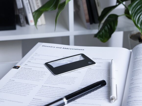 Лупа Visionary с подсветкой, черная