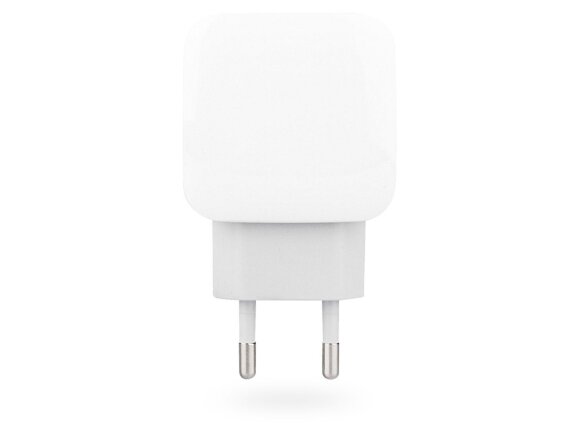 Сетевое зарядное устройство Rombica NEO ZQ1 Quick, белый