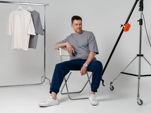 Футболка оверсайз унисекс Kosmos 2.0, светло-серая Футболка оверсайз унисекс Kosmos 2.0, светло-серая