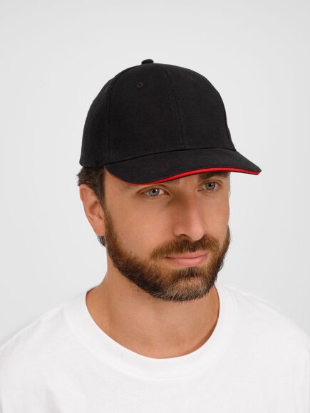 Бейсболка Buffalo, черная с красным Бейсболка Buffalo, черная с красным