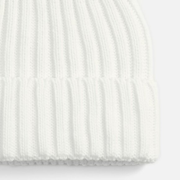 Шапка Faculty, белая Шапка Faculty, белая