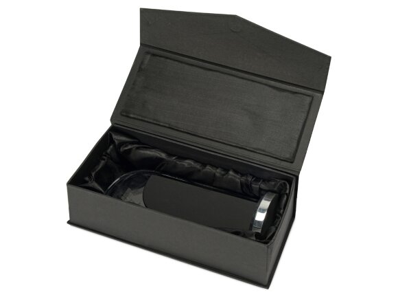 Награда Parus, черный Награда Parus, черный