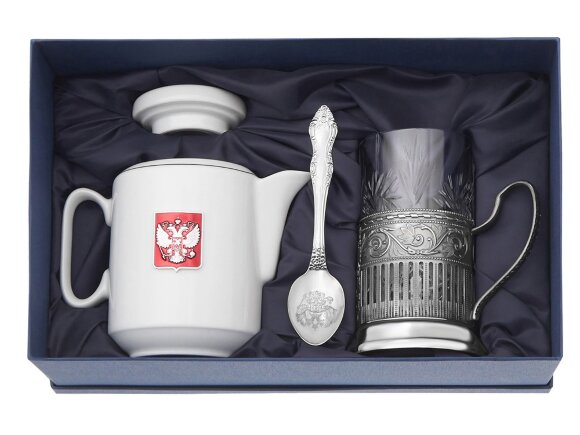 Чайный набор с подстаканником и фарфоровым чайником ЭГОИСТ-М, серебристый/белый Чайный набор с подстаканником и фарфоровым чайником ЭГОИСТ-М, серебристый/белый