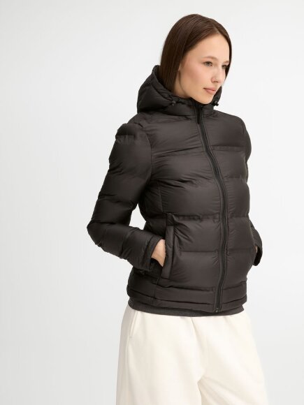 Куртка женская Ridley Women, черная Куртка женская Ridley Women, черная