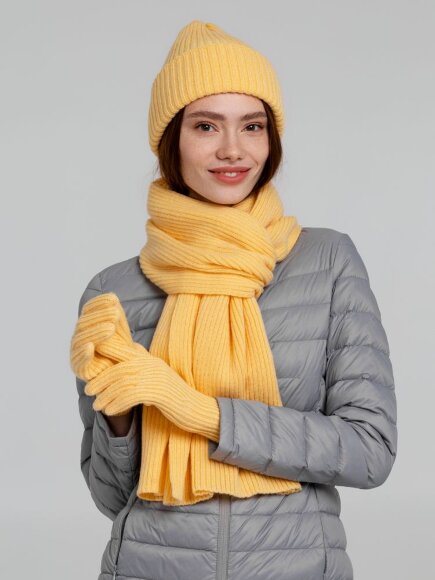 Шапка Capris, желтая Шапка Capris, желтая