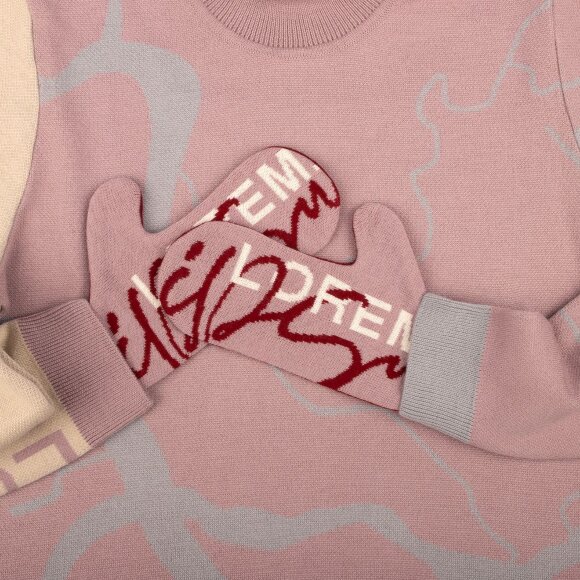 Варежки на заказ Mani, полушерсть