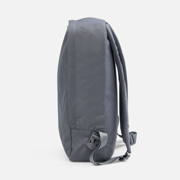 Рюкзак B2, серый с серыми стропами Рюкзак B2, серый с серыми стропами