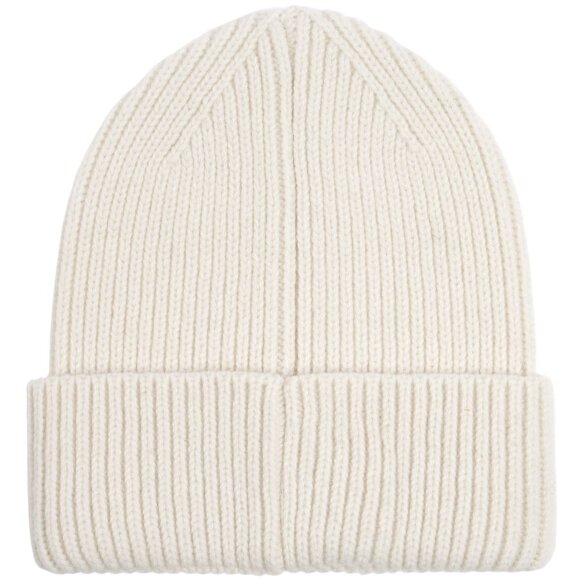 Шапка Tommi, молочно-белая