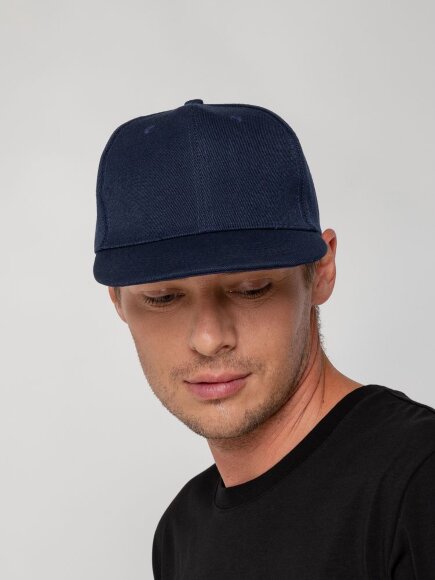 Бейсболка Snapback с прямым козырьком, темно-синяя Бейсболка Snapback с прямым козырьком, темно-синяя