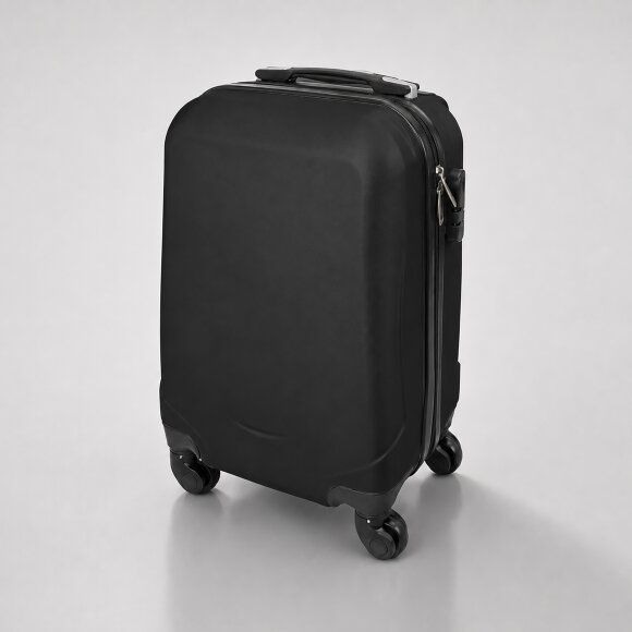 Чемодан Travel, черный Чемодан Travel, черный
