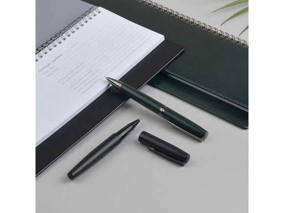 Планинг ГР. датированный Sidney Nebraska 2026, зеленый