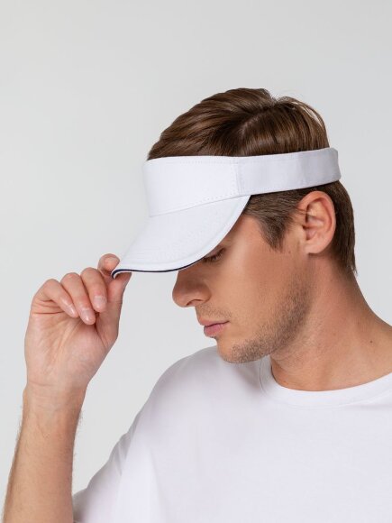 Козырек Active, белый с темно-синим кантом Козырек Active, белый с темно-синим кантом