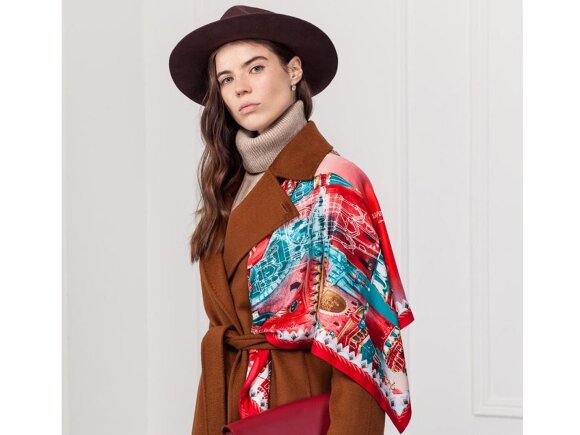 Платок Кремль - Москва - Фаберже Платок Кремль - Москва - Фаберже