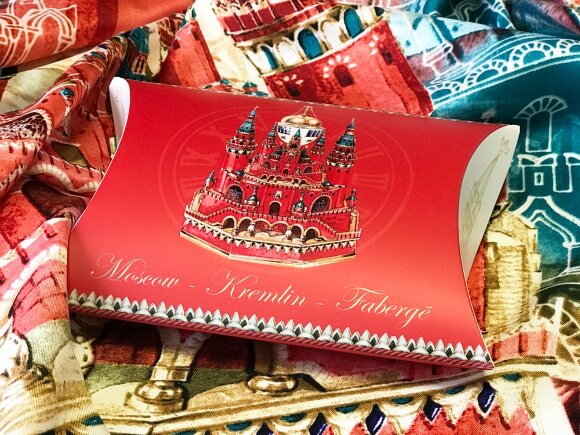 Платок Кремль - Москва - Фаберже Платок Кремль - Москва - Фаберже