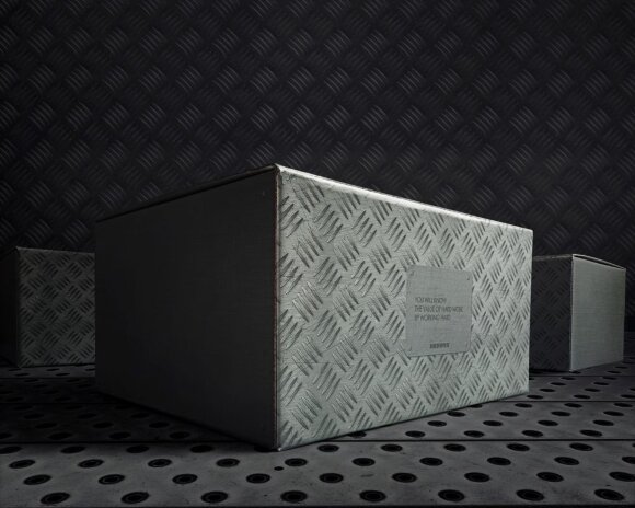 Коробка Hard Work Коробка Hard Work