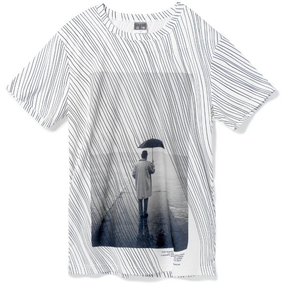 Футболка «Дождь» Футболка «Дождь»