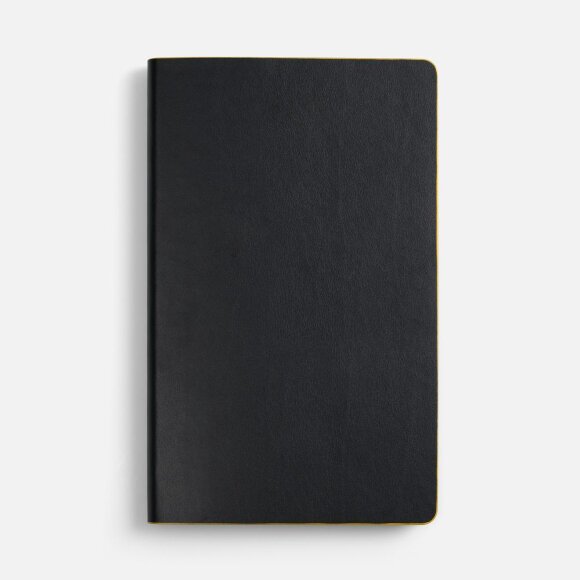 Ежедневник Trait, недатированный, черный с желтым Ежедневник Trait, недатированный, черный с желтым