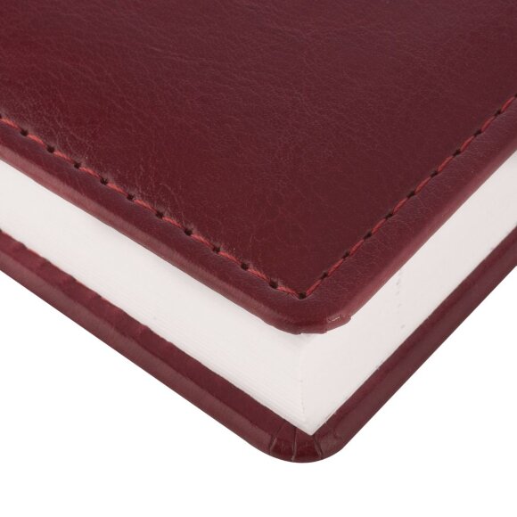 Ежедневник Nebraska, недатированный, бордовый Ежедневник Nebraska, недатированный, бордовый