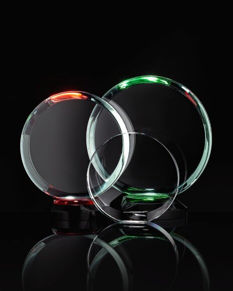 Награда Neon Emerald, в подарочной коробке